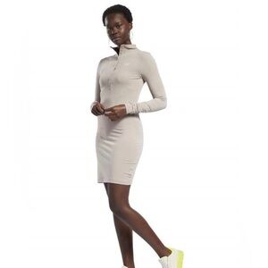 Reeboks Slim Dress